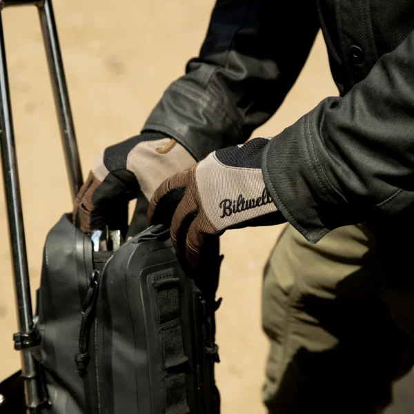 Imagen de Guante Moto Gloves de Biltwell en color Coyote y Negro.