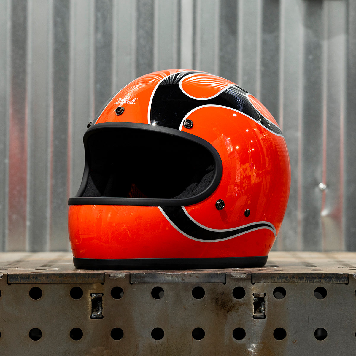 COMPETITION ORANGE FLAMES - Biltwell Gringo, es un casco estilo vintage integral