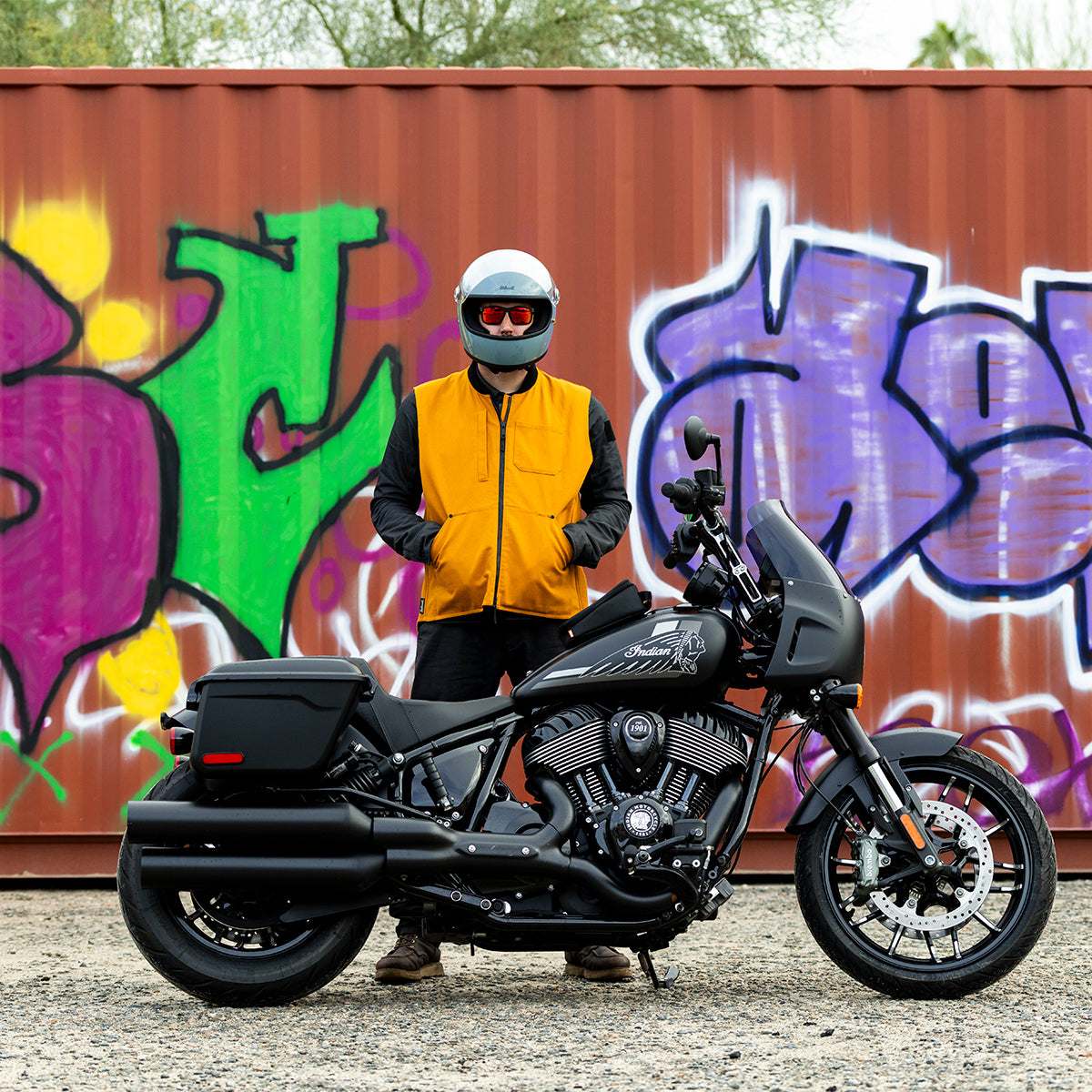 GLOSS AGAVE - Biltwell GRINGO S, es un casco estilo vintage con visor incorporado y certificacion europea ECE 22.06