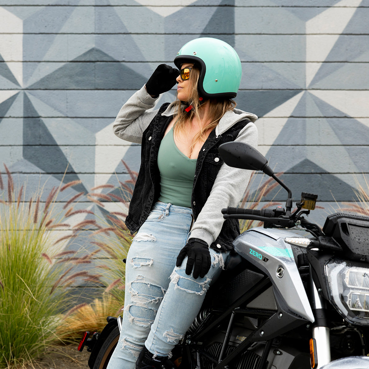 MINT JULEP - Biltwell Bonanaza, es un casco estilo vintage 3/4