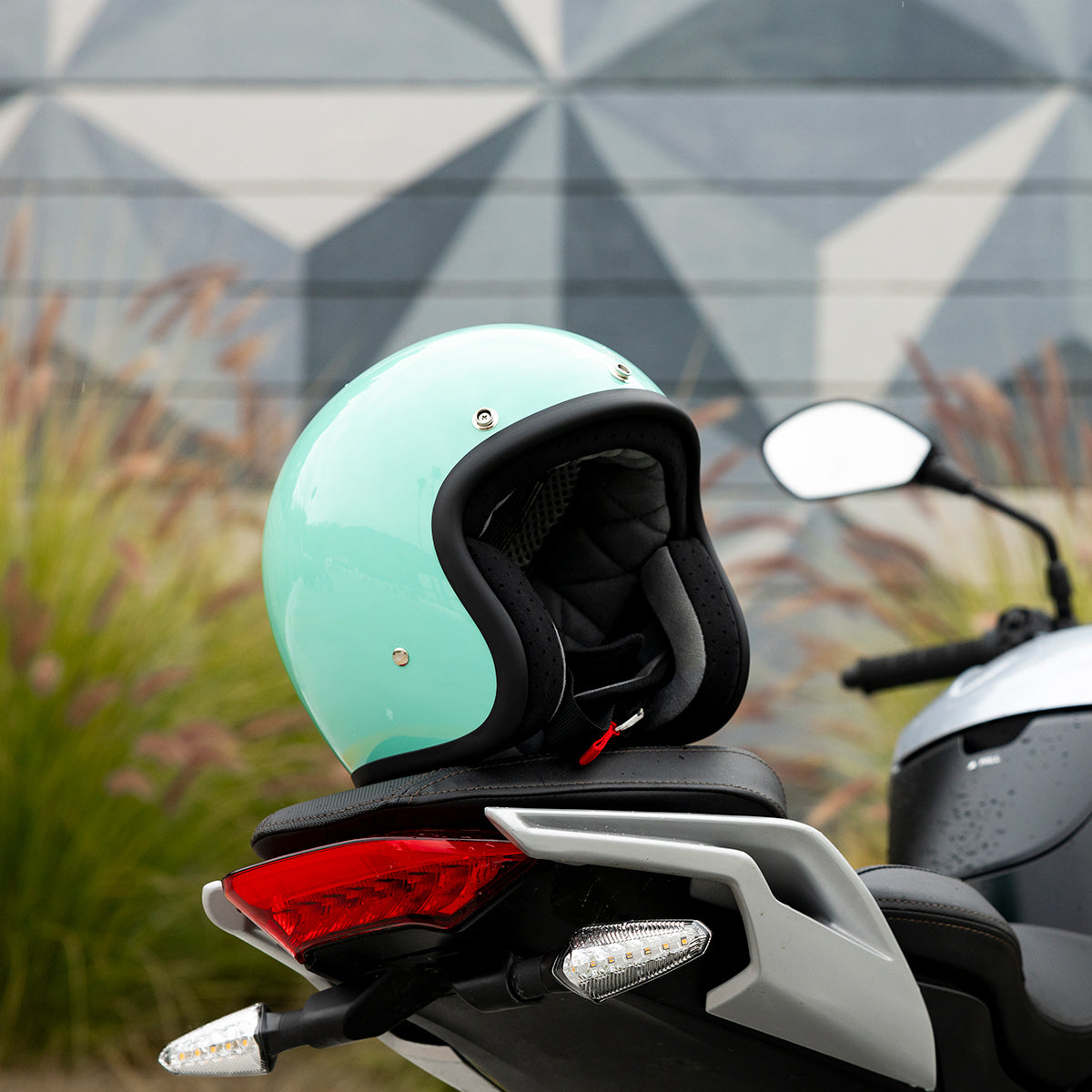 MINT JULEP - Biltwell Bonanaza, es un casco estilo vintage 3/4