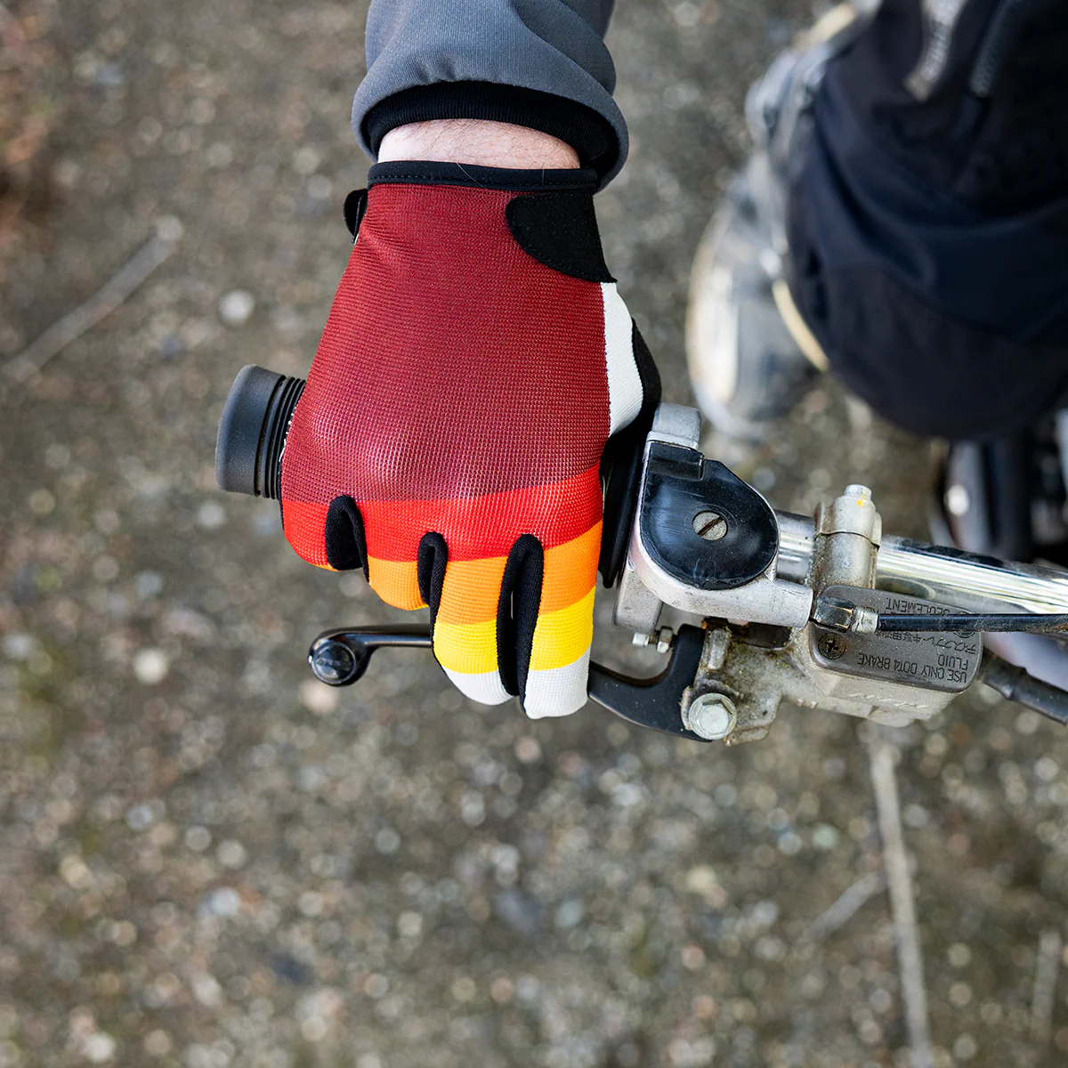 Ridgecrest Gloves -CHINOOK de Biltwell son guantes vintage ligeros y flexibles que ofrecen gran confort.