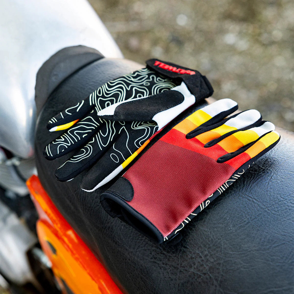Ridgecrest Gloves -CHINOOK de Biltwell son guantes vintage ligeros y flexibles que ofrecen gran confort.